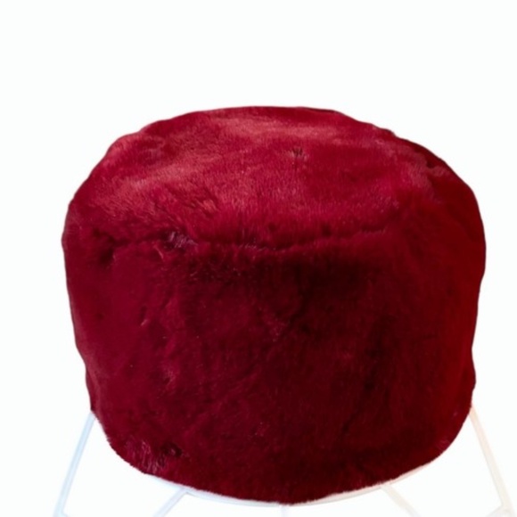Womens Faux Fur Red Bucket Hat One Size Fits All - Picture 7 of 9